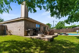 6901 Sylvan Meadows Dr, Fort Worth, TX 76120 - Photo 33