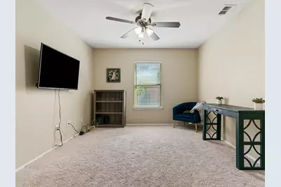 6901 Sylvan Meadows Drive, Fort Worth, TX 76120 - Photo 15