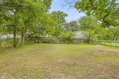 975 N Neblett Street, Stephenville, TX 76401 - Photo 25