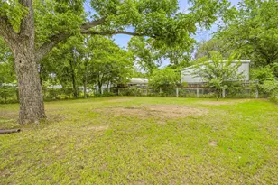 975 N Neblett St, Stephenville, TX 76401 - Photo 29