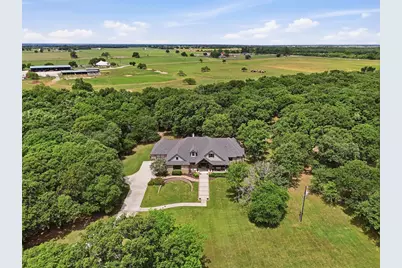 2304 Winchester Court, Tolar, TX 76476 - Photo 39