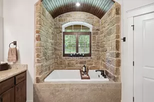 2304 Winchester Ct, Tolar, TX 76476 - Photo 19