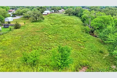 201 Croxton Street, Nocona, TX 76255 - Photo 11