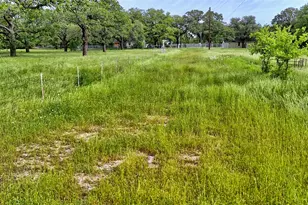 201 Croxton St, Nocona, TX 76255 - Photo 17