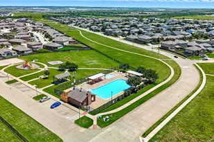 132 Patrick Henry Dr, Venus, TX 76084 - Photo 33