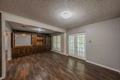 2030 Golf Court, Denton, TX 76205 - Photo 29
