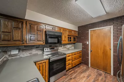 2030 Golf Court, Denton, TX 76205 - Photo 9