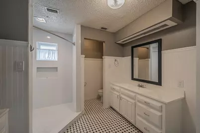 2030 Golf Court, Denton, TX 76205 - Photo 29