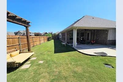 210 Spruce Valley Drive, Justin, TX 76247 - Photo 29