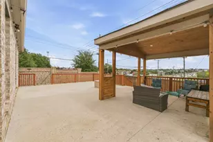 3404 Begonia Ln, Irving, TX 75038 - Photo 37