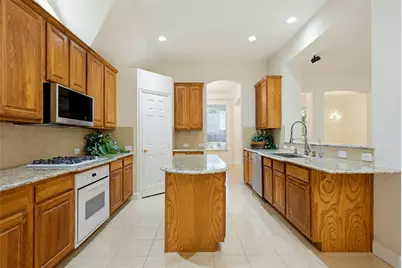 4402 Horizon Drive, Garland, TX 75043 - Photo 11