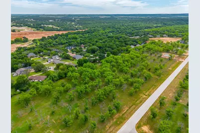 1000 E Landings N, Granbury, TX 76049 - Photo 5