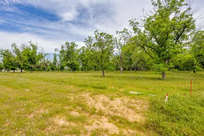 1000 E Landings N, Granbury, TX 76049 - Photo 15