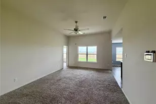 1104 Tiger Lily Ln, Fort Worth, TX 76108 - Photo 3