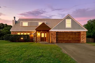 404 Brookview Dr, Decatur, TX 76234 - Photo 1