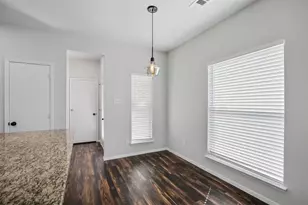 818 Rose St, Denton, TX 76209 - Photo 5