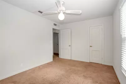 5832 Locke Avenue, Fort Worth, TX 76107 - Photo 9