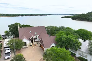 2816 River Ridge Ct, Granbury, TX 76048 - Photo 3