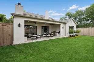 10215 Lynford Dr, Dallas, TX 75238 - Photo 33