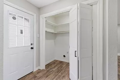 1900 Charleston Drive, Bedford, TX 76022 - Photo 15