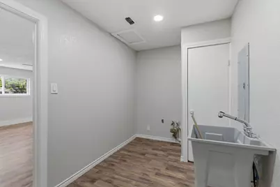 1900 Charleston Drive, Bedford, TX 76022 - Photo 21