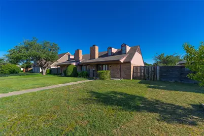 625 Woodhaven Place, Richardson, TX 75081 - Photo 3