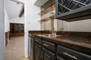 320 S Irving Heights Dr, Irving, TX 75060 - Photo 17