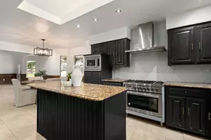 320 S Irving Heights Dr, Irving, TX 75060 - Photo 11