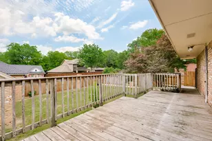 320 S Irving Heights Dr, Irving, TX 75060 - Photo 27