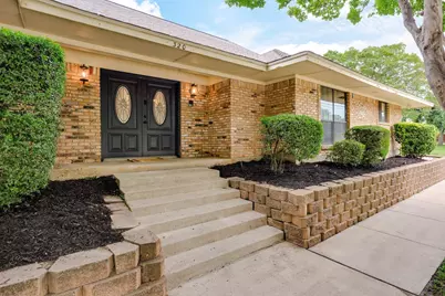 320 S Irving Heights Drive, Irving, TX 75060 - Photo 1