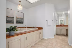 320 S Irving Heights Dr, Irving, TX 75060 - Photo 21