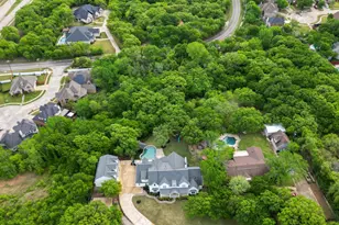 4207 Kelly Elliott Rd, Arlington, TX 76016 - Photo 3