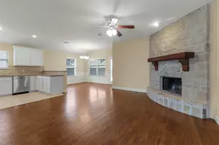 1316 Red River Dr, Aubrey, TX 76227 - Photo 3