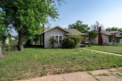1015 E Reynolds Street, Stamford, TX 79553 - Photo 1