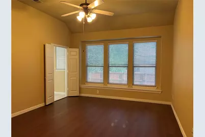10137 Sanden Drive, McKinney, TX 75072 - Photo 11
