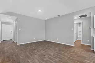 154 Davis Ln, Newark, TX 76071 - Photo 11