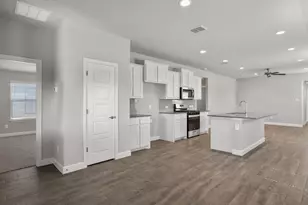 154 Davis Ln, Newark, TX 76071 - Photo 11