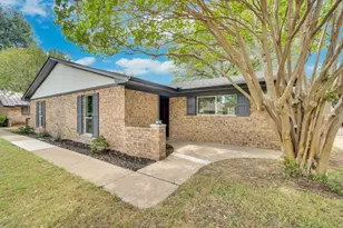 411 Gingerbread Ln, Waxahachie, TX 75165 - Photo 3