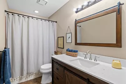 1213 Circle View Court, Grapevine, TX 76051 - Photo 15