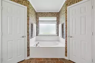 621 W Windsor Dr, Denton, TX 76207 - Photo 23