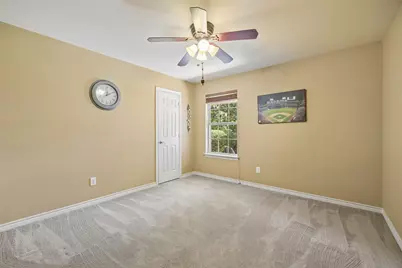 621 W Windsor Drive, Denton, TX 76207 - Photo 17