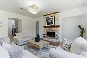 2437 Fawn Meadow Dr, Little Elm, TX 75068 - Photo 9