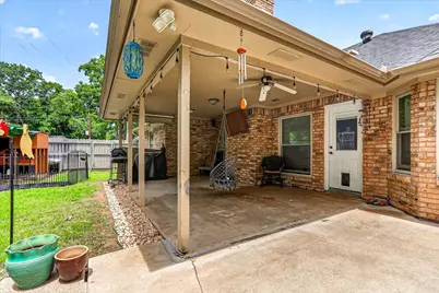 1000 Shady Hill Lane, Burleson, TX 76028 - Photo 35