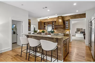 6520 Calais Drive, Dallas, TX 75254 - Photo 11