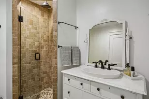 6520 Calais Dr, Dallas, TX 75254 - Photo 17