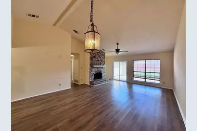 4136 Caldwell Avenue, The Colony, TX 75056 - Photo 5