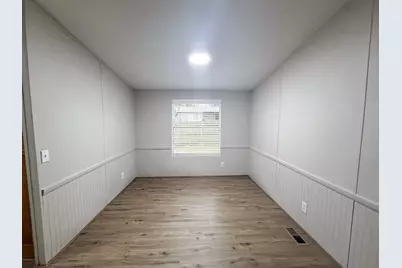 402 E College Avenue, Alvarado, TX 76009 - Photo 7