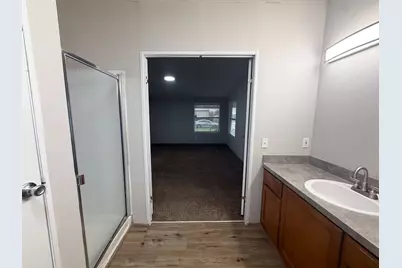 402 E College Avenue, Alvarado, TX 76009 - Photo 15