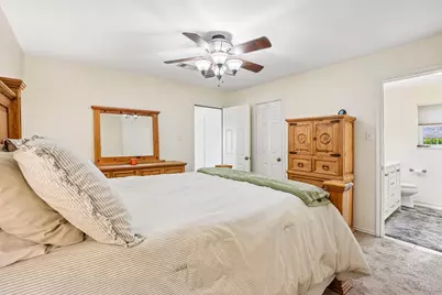 304 Woodlawn Street, Krum, TX 76249 - Photo 29