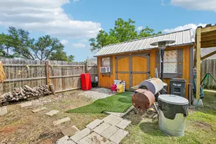 304 Woodlawn St, Krum, TX 76249 - Photo 39